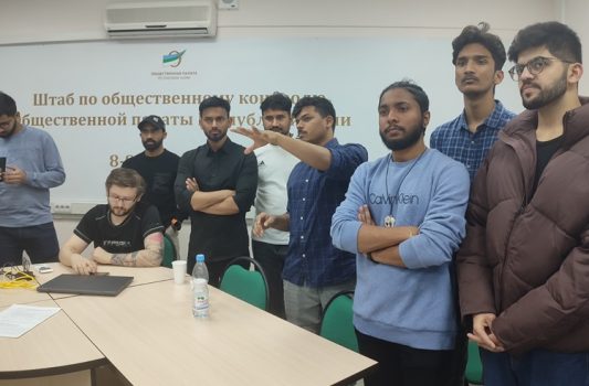 Foreign students visited the Centre for Public Video Monitoring of the voting process and made sure that Russian elections are transparent